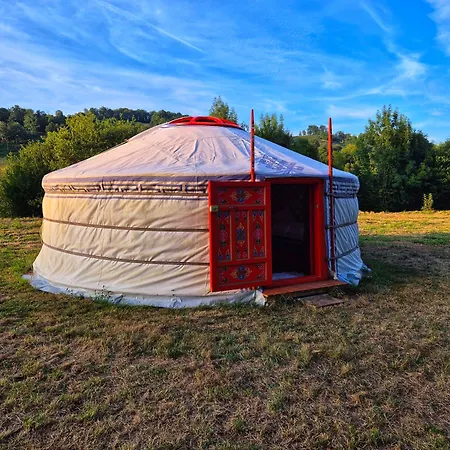 Κάμπινγκ Yourte Mongole Traditionnelle Saint-Pé-de-Bigorre