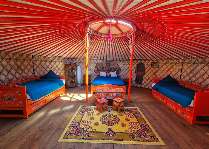 Yourte Mongole Traditionnelle Saint-Pé-de-Bigorre