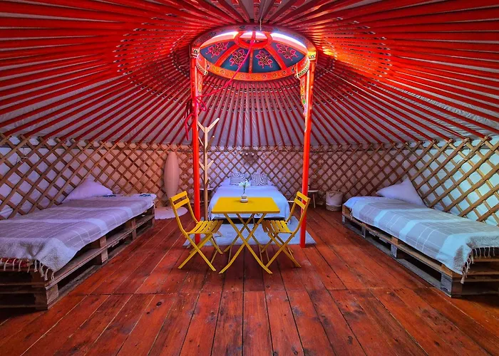 Yourte Mongole Traditionnelle Campingplads